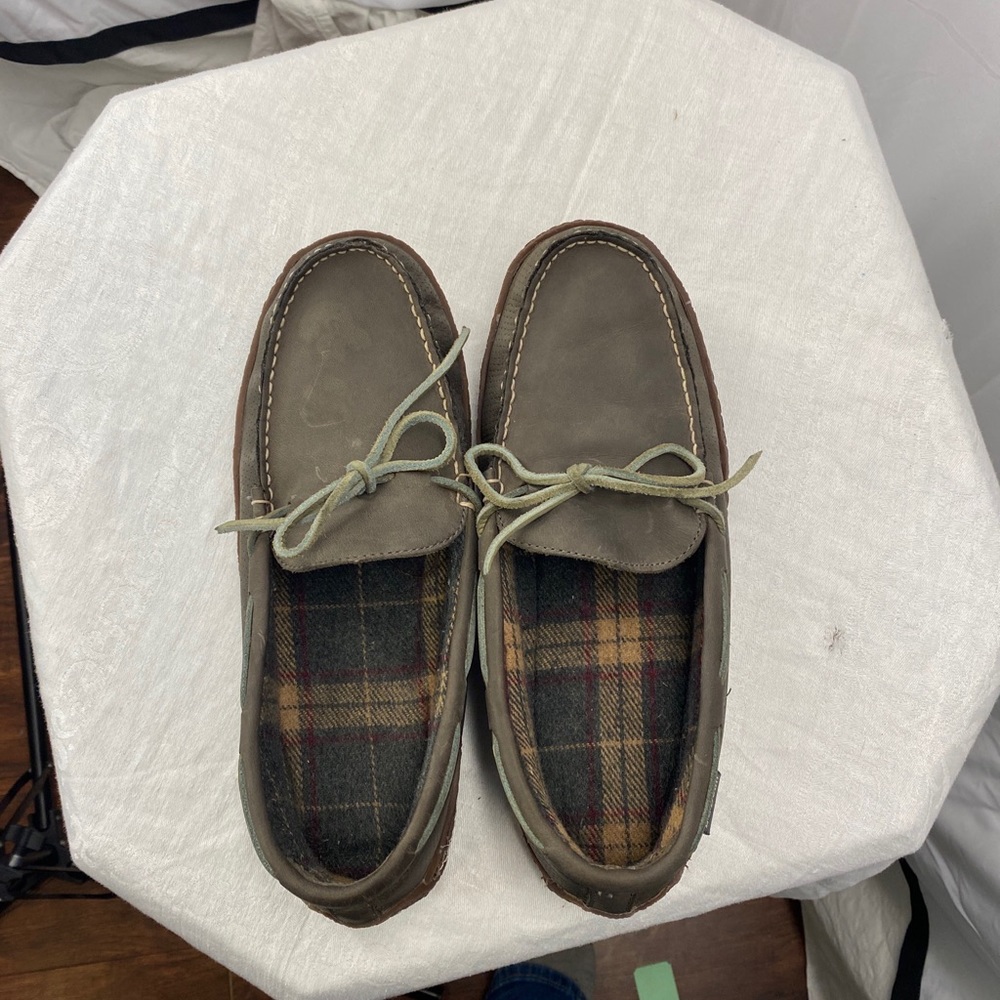 LL BEAN Moccasin Slippers Sz 9 Leather Shearling Lined Wicked Good Mens